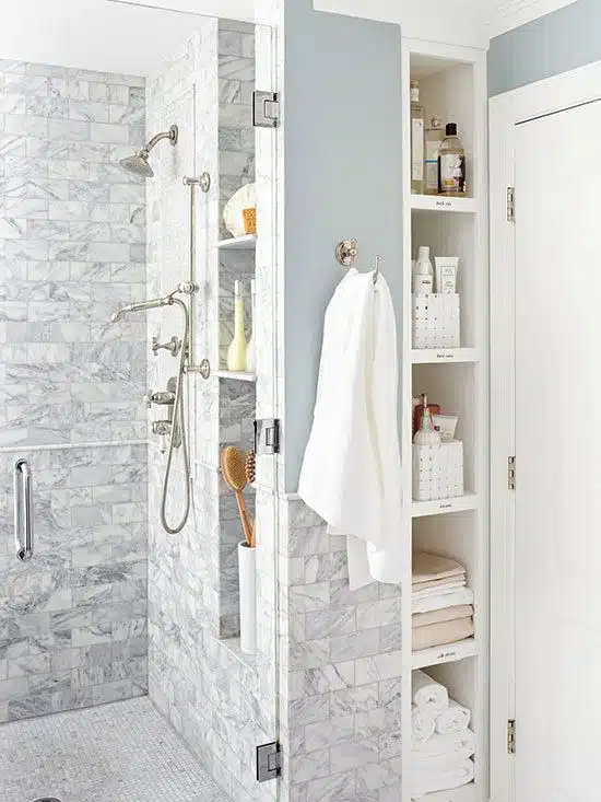 tips-for-small-bathrooms13