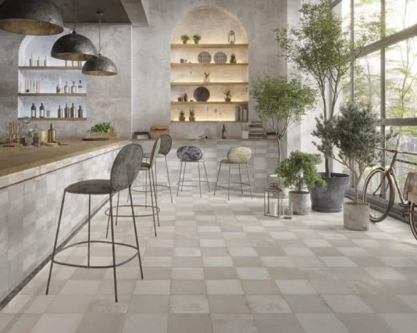 CT798BI43754_846_FS_CLAY_SZ1
