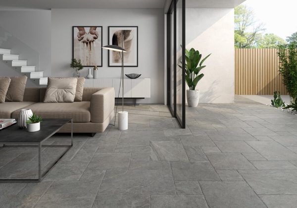 amb 01 giant grey