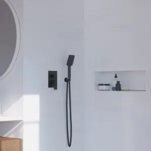 Alpha_black_matt