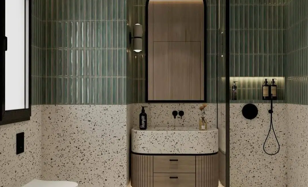 μπάνιο με συνδυασμό με μοντέρνα και παραδοσιακά πλακάκια