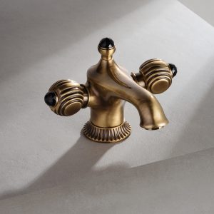 br98003swne_the_one_cloe_23_03_a (1) br98003swne_the_one_cloe_23_03_a (1)